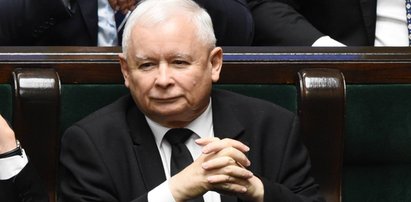 Oświadczenie Jarosława Kaczyńskiego. Jak rząd ratuje większość w Sejmie? Prezes sięgnął po...