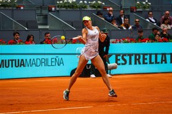 To był polski finał w Pradze. Magda Linette lepsza od Magdaleny Fręch