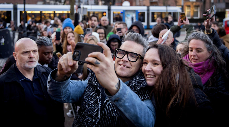 Így néz ki Robbie Williams / Fotó: MTI-EPA Koen Van Weel