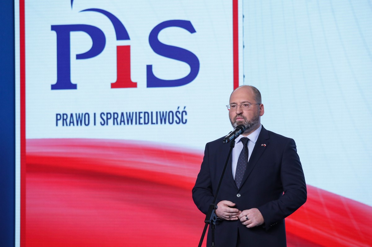 Adam Bielan uderza w Donalda Tuska. "Czy jest na tyle głupi"