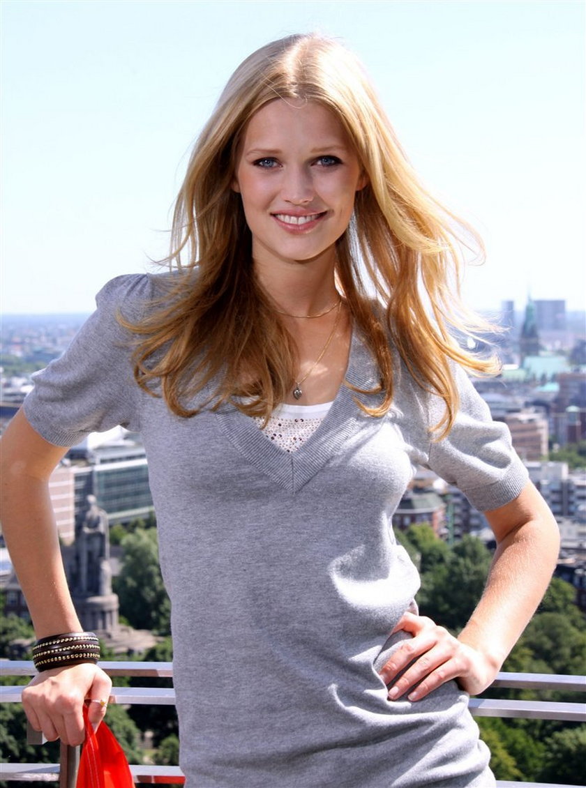 Toni Garrn nowy aniołek Victoria's Secret