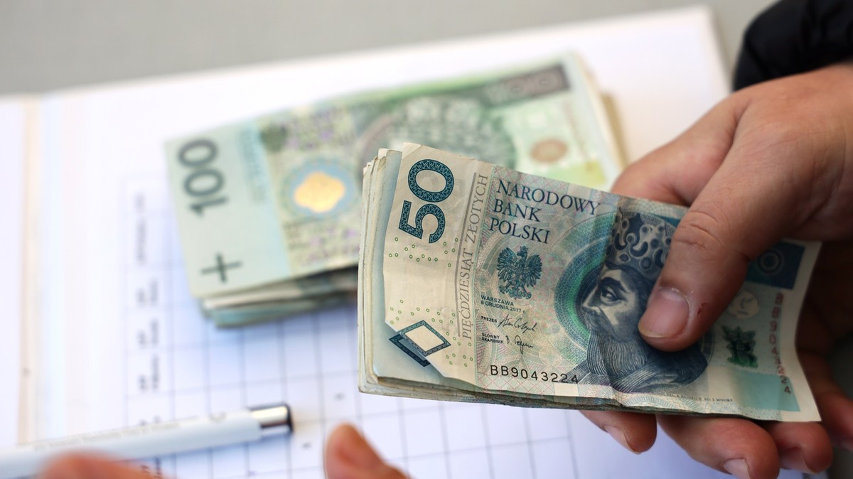 2610,72 zł miesięcznie w 2025 roku. Dla kogo nowe świadczenie z ZUS?