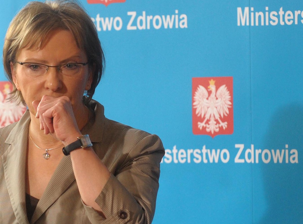 Projekty ustaw zapowiadane przez minister zdrowia Ewę Kopacz są odrzucane jeden po drugim