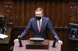 Konfederacja proponuje rządowi szwedzki model zwalczania pandemii