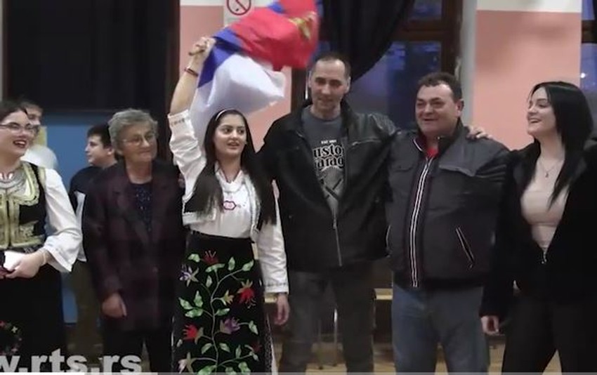 Nevena i Anđela ispraćene u vojsku