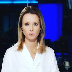 Gwiazda TVN jest w ciąży. Radosną nowiną pochwaliła się w sieci