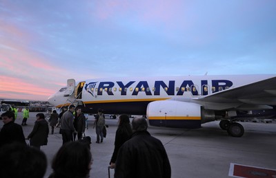 Ruszyło śledztwo ws. rezerw paliwa w samolotach Ryanair