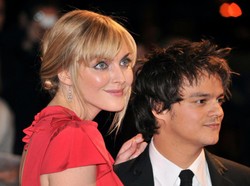 Głodzenie się nie jest sexy! Była modelka walczy z paranoją odchudzania