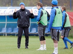 Smuda prosi Leo: Nie powołuj moich piłkarzy