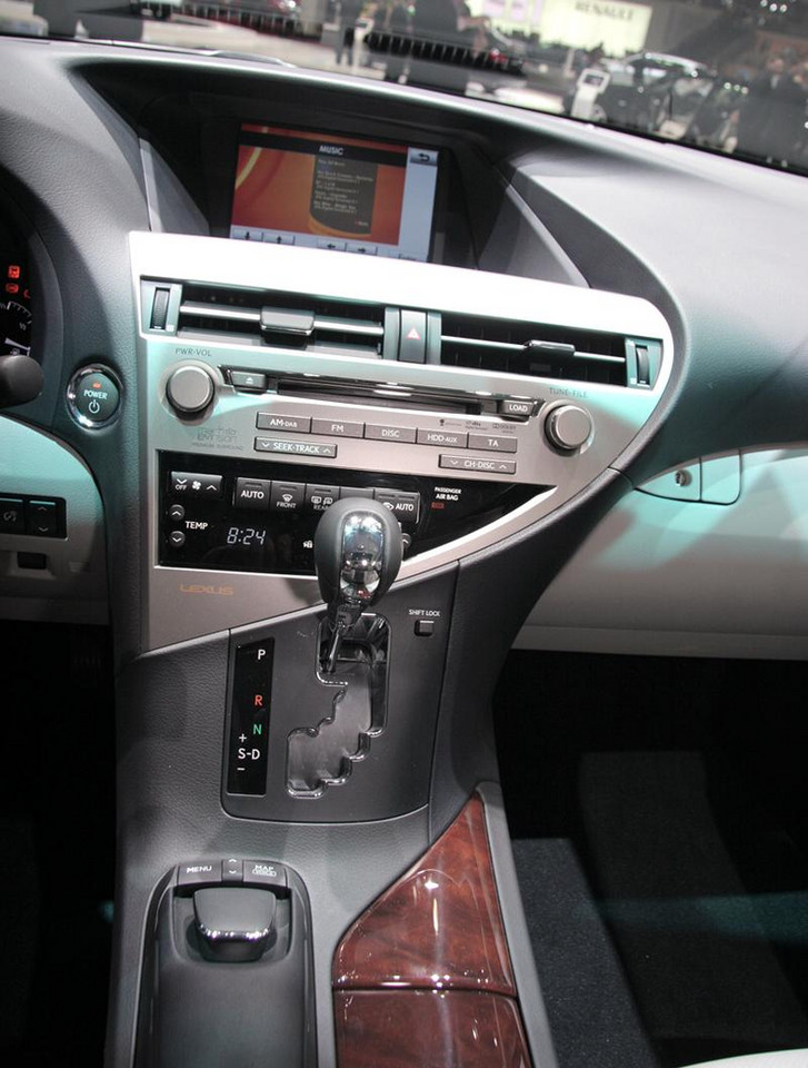 Genewa 2009: Lexus RX 450h – pierwsze wrażenia