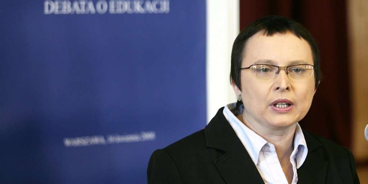 Minister wozi się służbowym autem