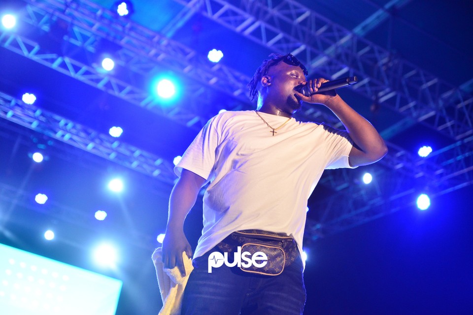 Wande Coal performing live at Gidifest 2019
