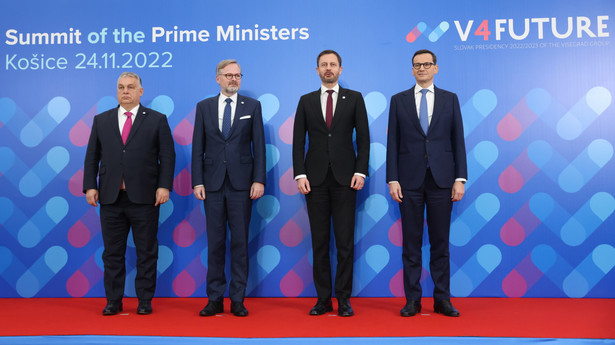 Mateusz Morawiecki, Petr Fiala, Viktor Orban, Eduard Heger