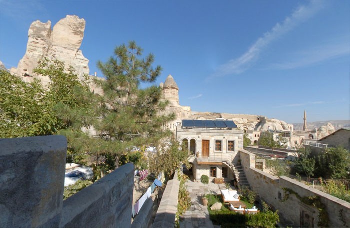 Traveller's Cave Hotel