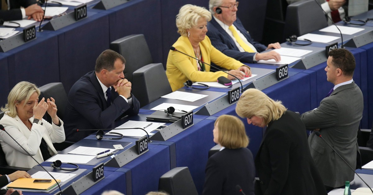 Kadencja Parlamentu Europejskiego Ile Trwa Nowa kadencja Parlamentu Europejskiego. "Odwróceni" zakłócili