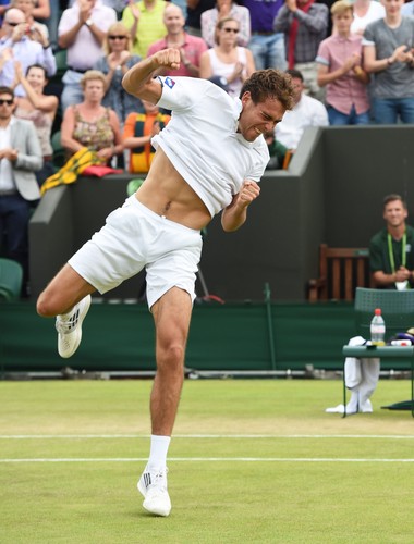 Brawo Jerzy Janowicz! Polak wyeliminował Lleytona Hewitta