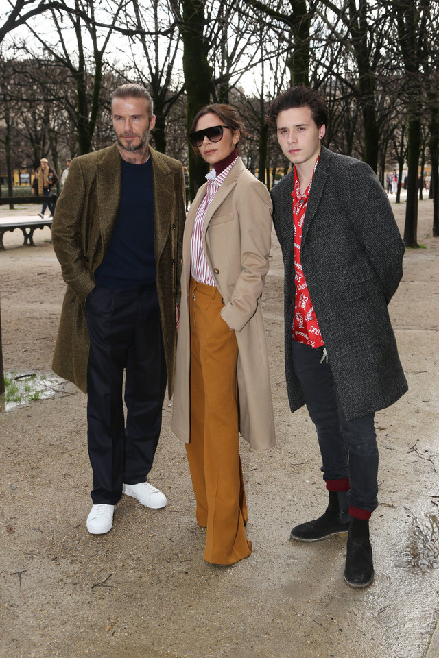 Victoria Beckham i David Beckham na pokazie Louis Vuitton