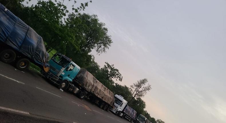 Des camions bloqués en terre guinéen