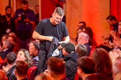 Król tuż przed trasą koncertową prezentuje teledysk do nagrania "Głodne dusze"