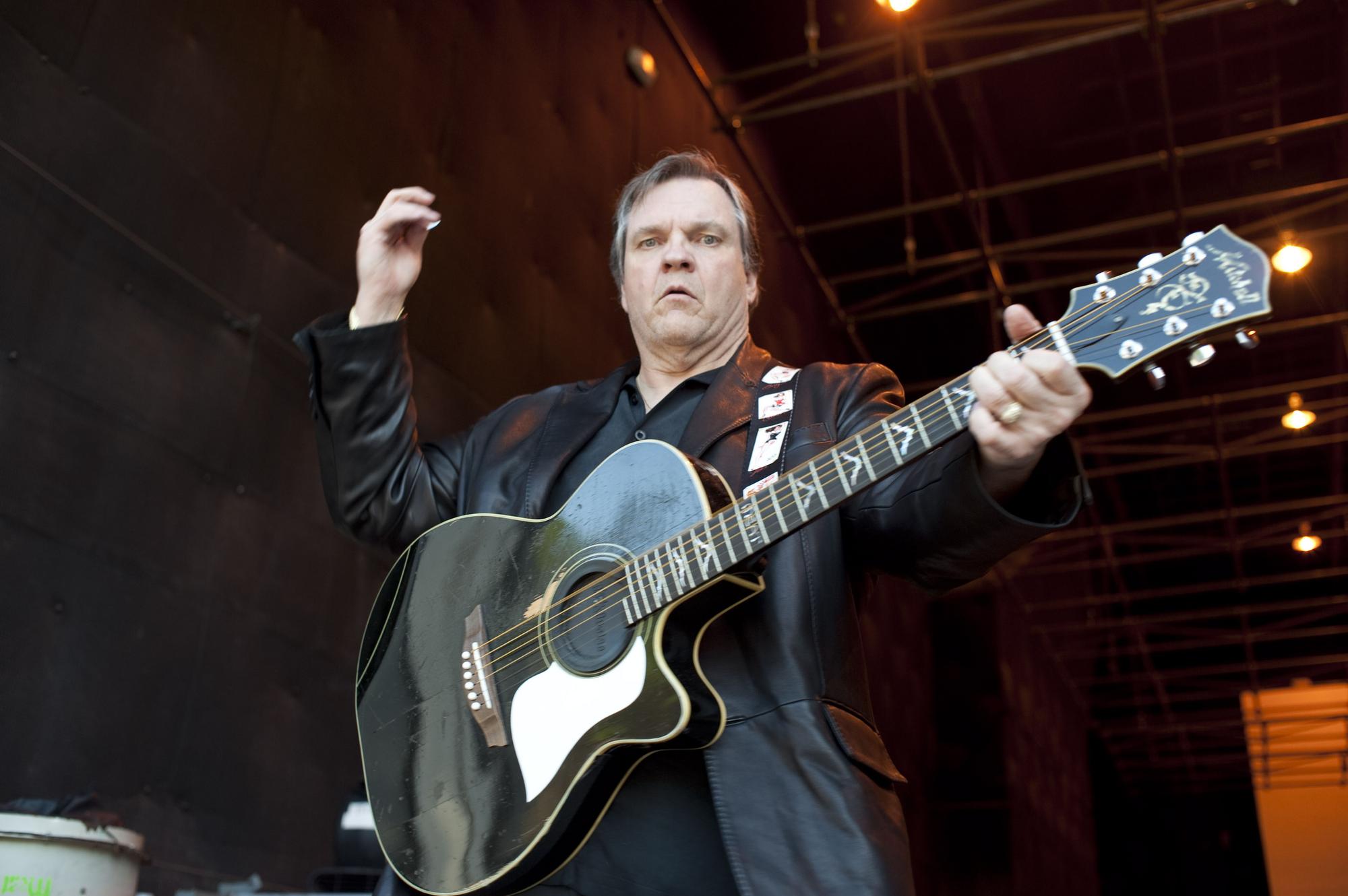 Meat Loaf zložil jeden z najpredávanejších albumov v histórii.