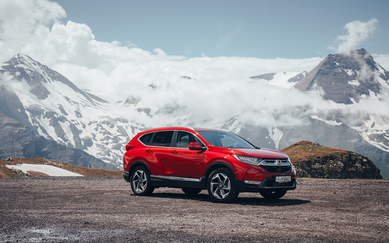 Honda CR-V - już wiemy jak jeździ najnowsza generacja