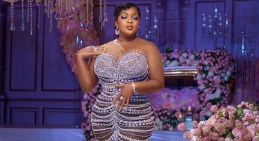 Burna Boy's reaction to Eniola Badmus' weight loss sets social media ablaze