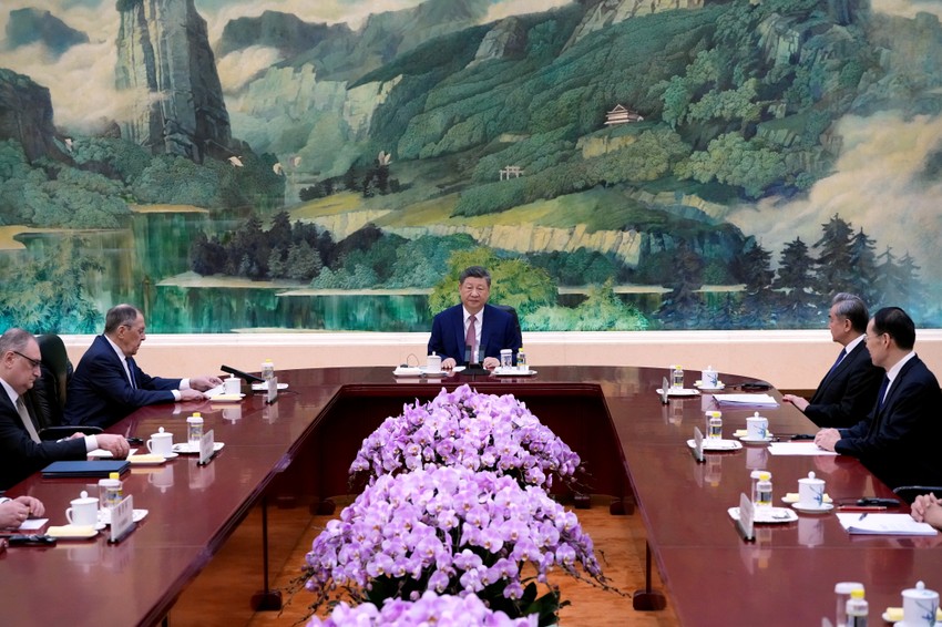 Si Đinping i Sergej Lavrov na sastanku u Pekingu 15. aprila