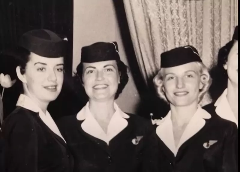 Bette jest stewardessą od 65 lat Fot. CNN YouTube