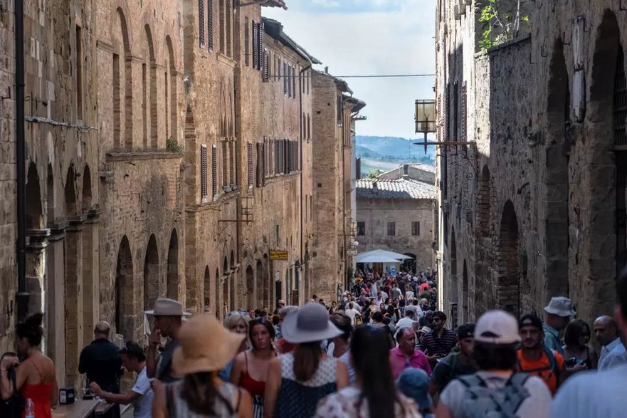 strome uliczki San Gimignano