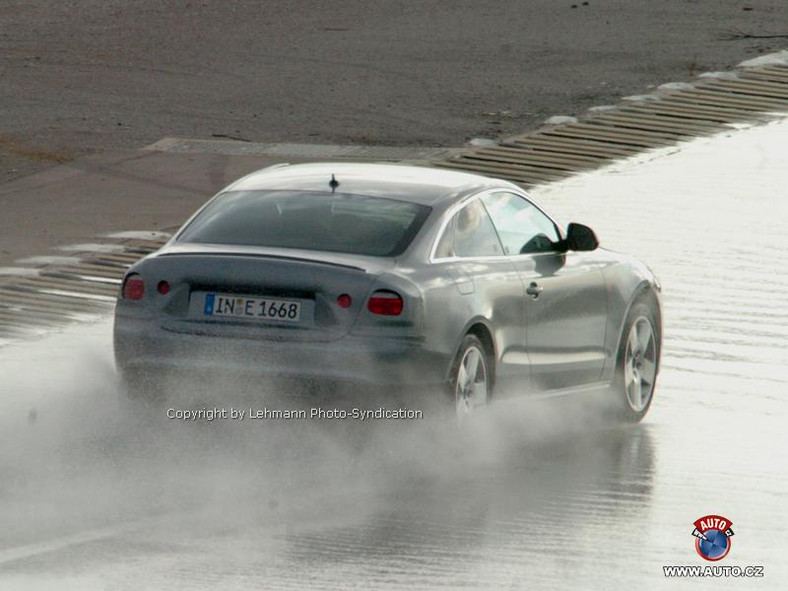 Zdjęcia szpiegowskie: Nowe Audi A5 Coupé wiosną 2007