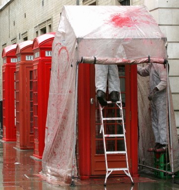 BRITAIN-PHONE BOX 2