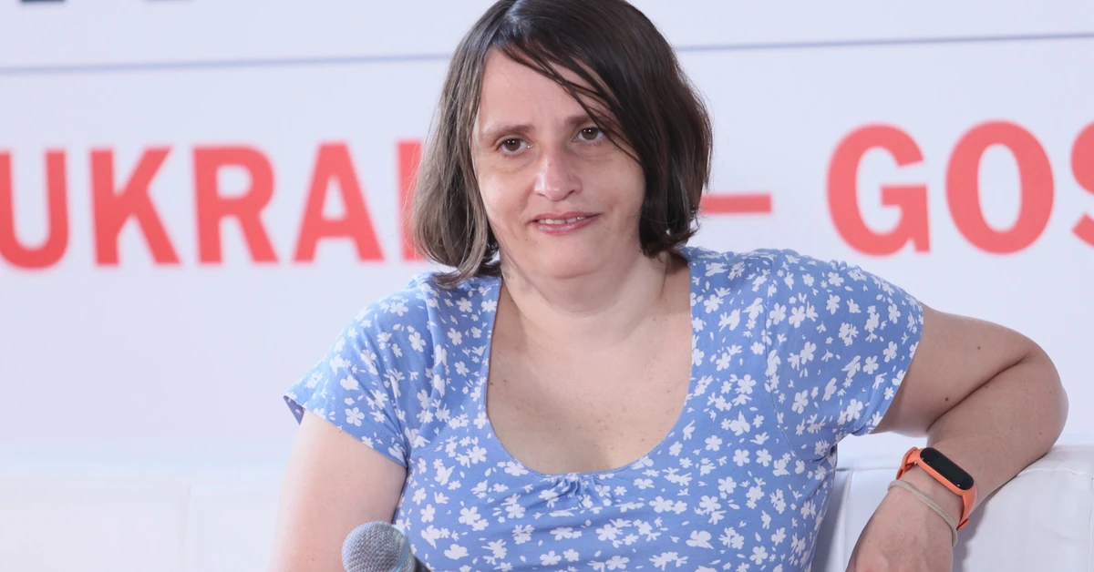 Autorka bestsellerowych kryminałów o zbrodni z czasów PRL. Mroczny klimat chwyta za gardło