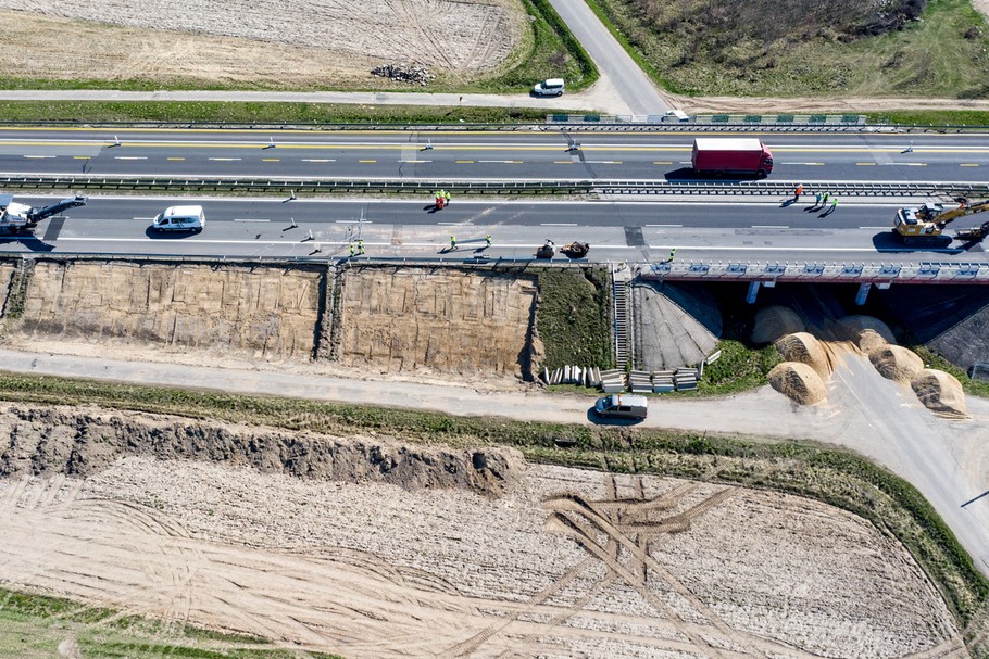 Prace na odcinku „A” autostrady A1 od węzła Tuszyn do Piotrkowa Trybunalskiego