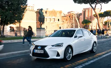 LEXUS IS Prestige 220KM 162KW