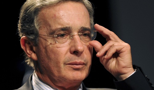 245877_alvaro-uribe-afp