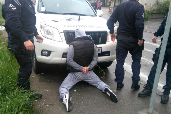 OPLJAČKANA MENJAČNICA U ČAČKU Lopov pretukao radnicu i ukrao novac: Usledila brza reakcija policije