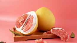 Pomelo - kalorie, właściwości zdrowotne. Jak jeść pomelo? [WYJAŚNIAMY]