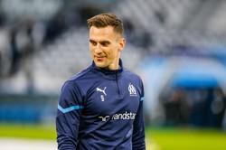 Znamy pary baraży o 1/8 finału LK. Egzotyczny kierunek drużyny Milika