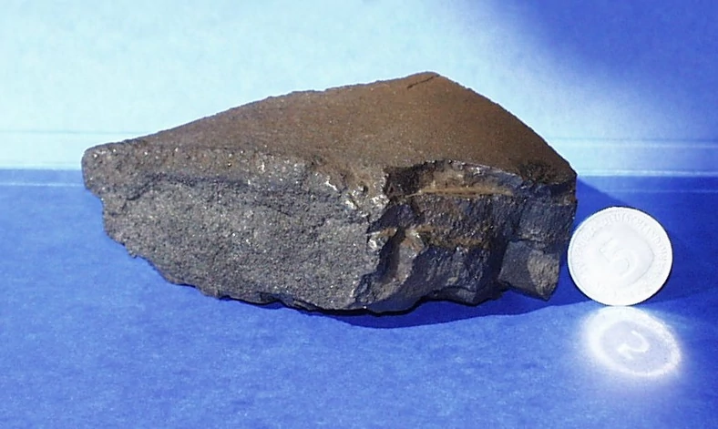 Skała z Ocenau Spokojnego zawierająca cząstki żelaza-60