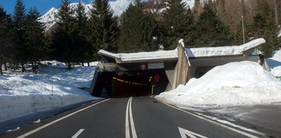 Groźna lawina zablokowała tunel. W środku byli ludzie