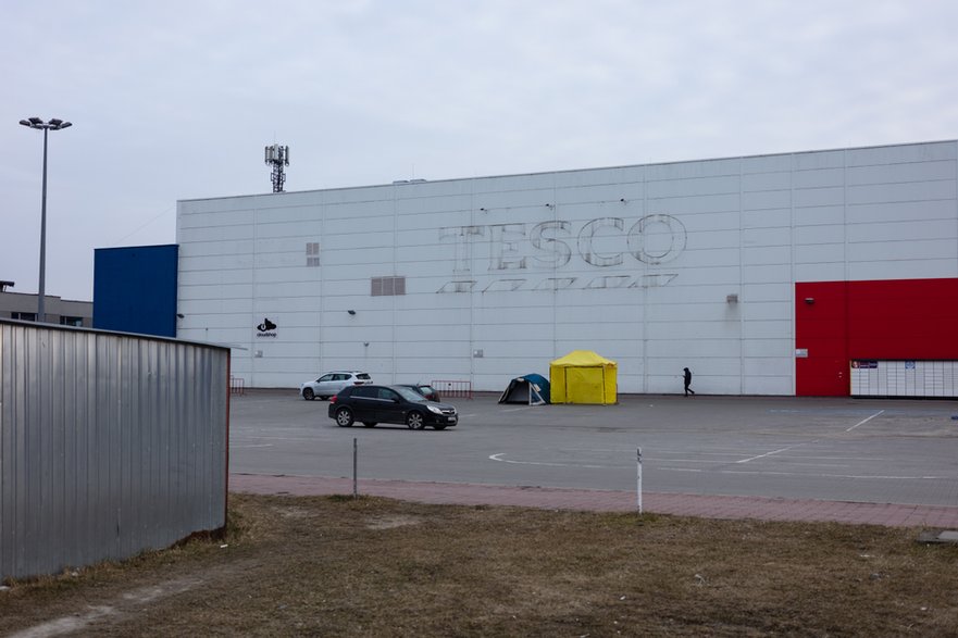 Budynek dawnego Tesco w Chełmie