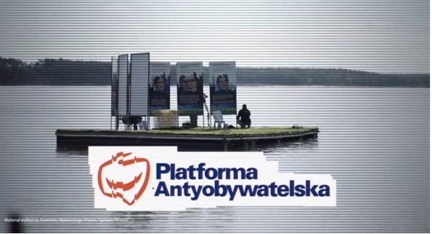 PiS pokazał nowy spot: Zielona wyspa odpłynęła w siną dal. WIDEO