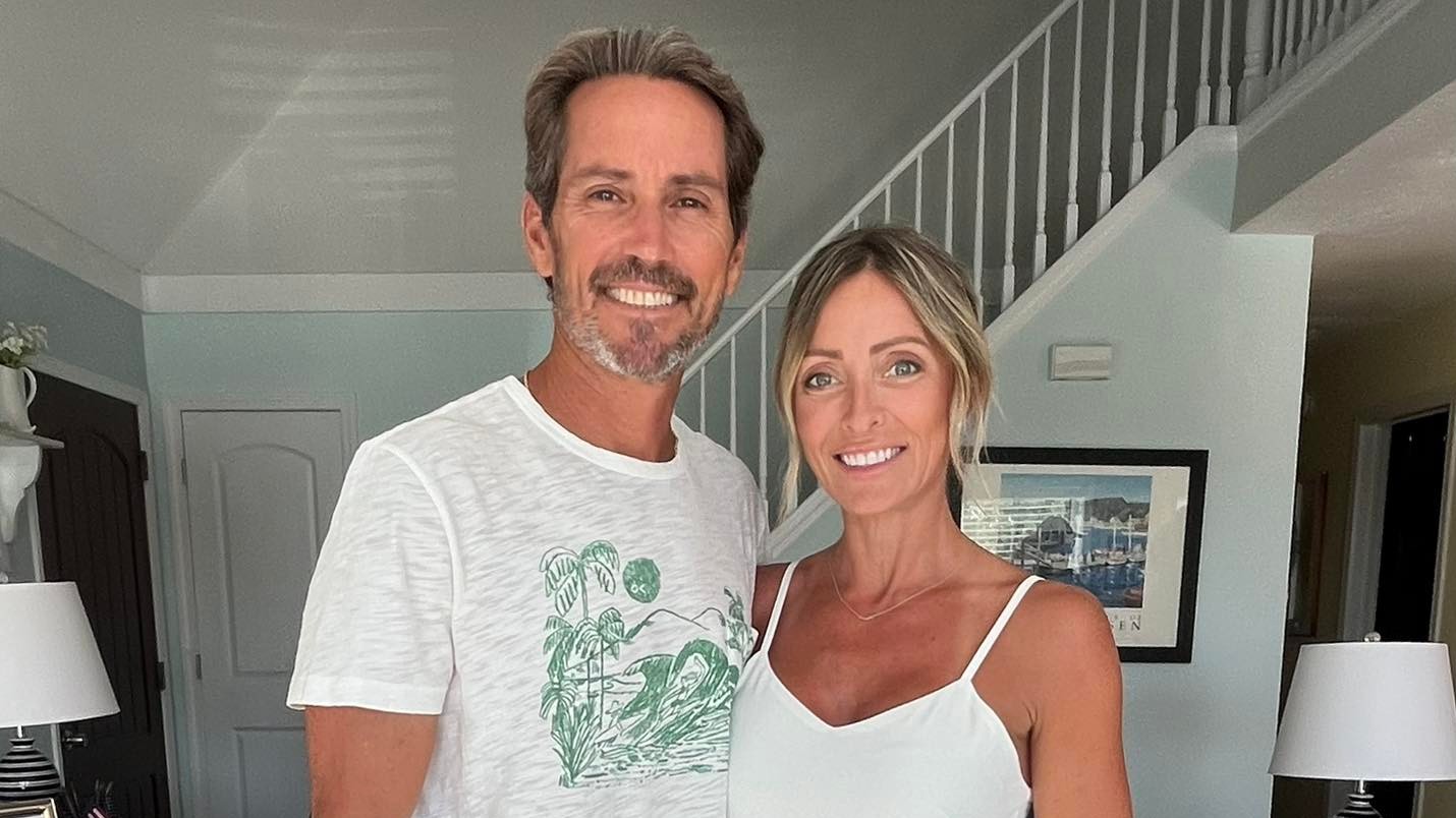 Tiffany Score a Steven Mills žalujú kliniku pre zámenu embryí.