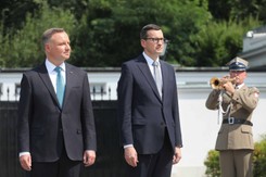Morawiecki: Słowa Lapida budzą oburzenie każdego uczciwego człowieka. ODPOWIEDŹ szefa MSZ