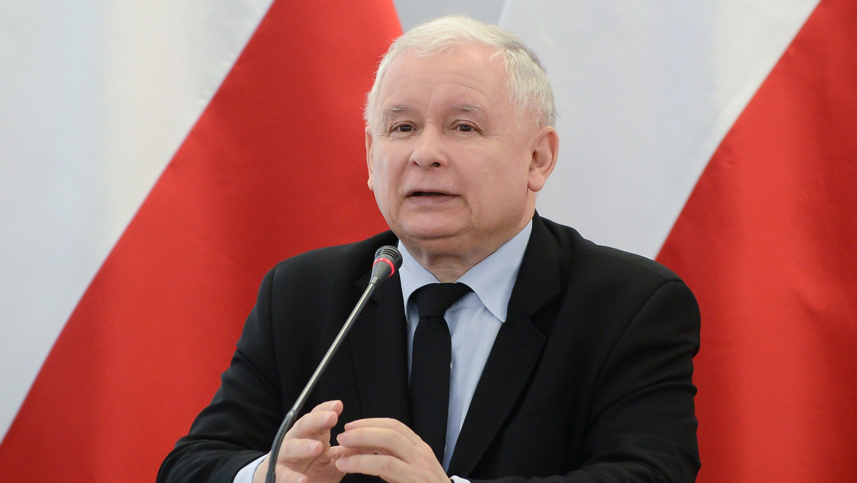 Posłowie PO uważają, że prezes PiS Jarosław Kaczyński w obecnej kadencji Sejmu najczęściej zabierał głos niezgodnie z Regulaminem Sejmu. Dzisiaj zapowiedzieli złożeniu wniosku do marszałka Sejmu Marka Kuchcińskiego o ukaranie "posła Kaczyńskiego".