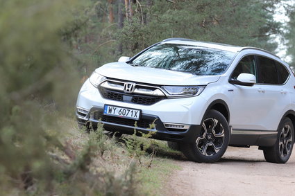 W czym hybryda jest lepsza od samochodu elektrycznego. Testujemy Hondę CR-V Hybrid