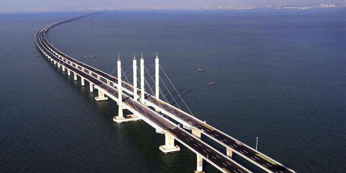 Najdłuższy most na świecie. Foto