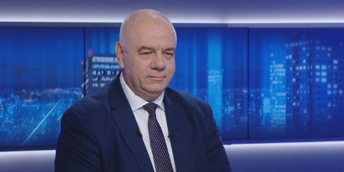 — Stuprocentowe zaufanie to ja mam do siebie — mówił w Polsat News Jacek Sasin.