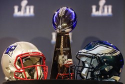 Super Bowl: Żelazny faworyt kontra pretendent po przejściach