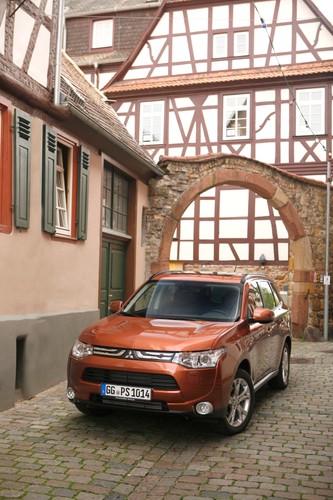 Mitsubishi outlander